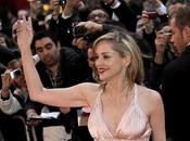 Demandan actriz Sharon Stone