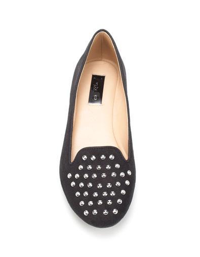 LIKE A BRITISH WOMAN