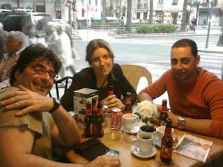 Crónica de la inuguración en Valencia de la librería-cafetería Rana Books