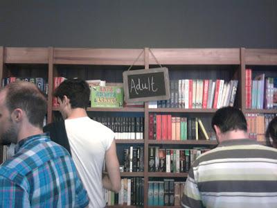 Crónica de la inuguración en Valencia de la librería-cafetería Rana Books