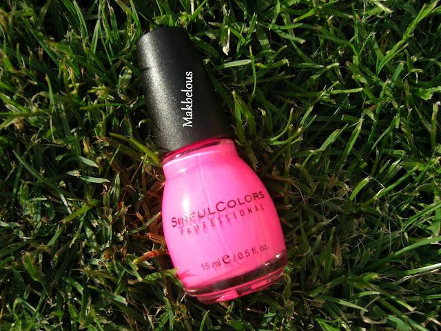 Sinful Colors uñas flúor fucsia