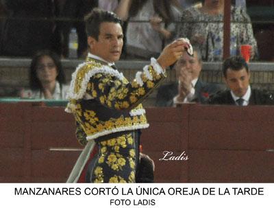 CORDOBA- FERIA DE MAYO 2012: EL CAPOTE DE MORANTE Y POCO MÁS