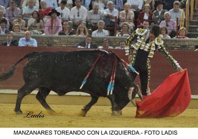 CORDOBA- FERIA DE MAYO 2012: EL CAPOTE DE MORANTE Y POCO MÁS