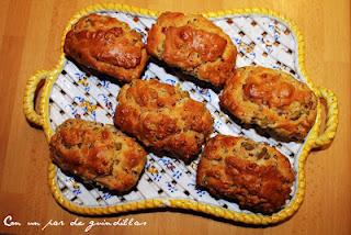 Bocaditos de jamón, pistachos y aceitunas