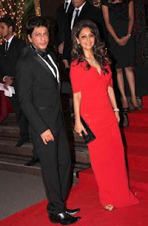 Karan Johar celebró su 40 cumpleaños rodeado de las estrellas de Bollywood