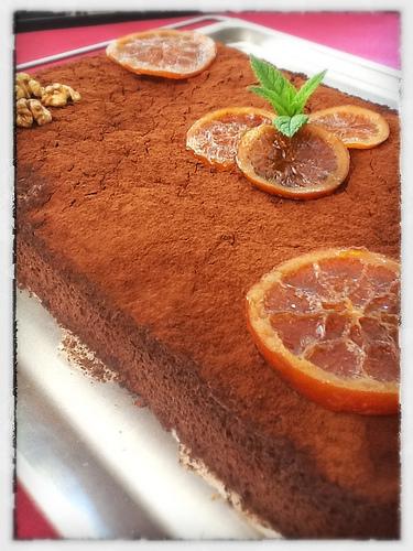 Brownie de Naranja confitada y Nueces