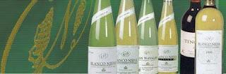 BLANCO NIEVA SAUVIGNON BLANC 2010 // FINCA LA BARRANCA 2009 // MAS CAN COLOMÉ BLANC MEDITERRANI 2009