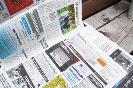 Cómo pintar botellas por dentro y por fuera para convertirlas en jarrones