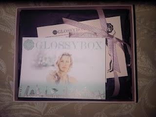 GLOSSYBOX MAYO, THE SUNNY BOX 