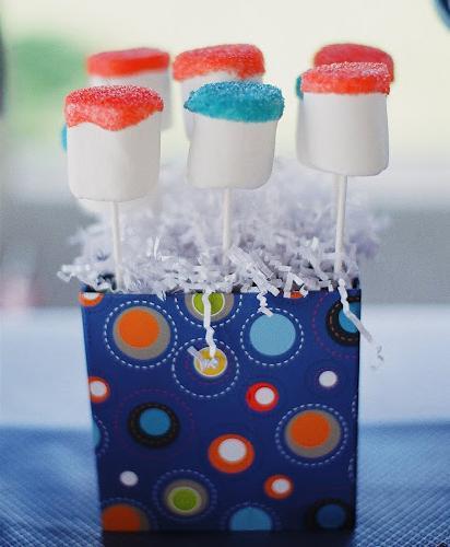 Mesas de dulces: piruletas de nubes