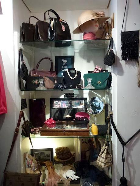 Vintage shops in Bath: Scarlet Vintage