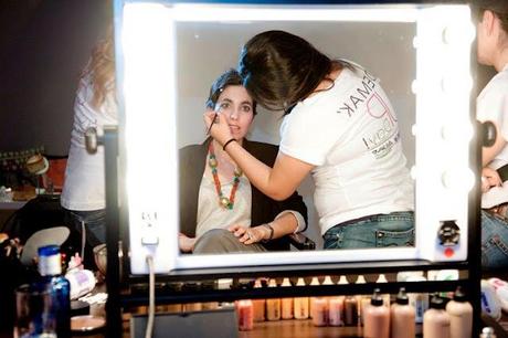 DEMAK' UP DAY DEMAK' UP DAY