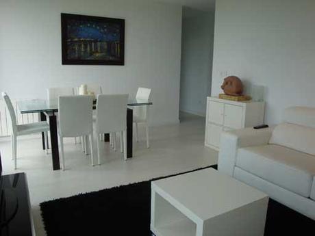 A-cero Projects Os presentamos el interiorismo de una vivienda A-cero Tech con acabado en acero corten y ubicada en Salamanca