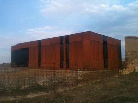 A-cero Tech Os presentamos el interiorismo de una vivienda A-cero Tech con acabado en acero corten y ubicada en Salamanca