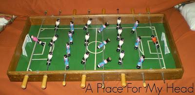 Restaurando un futbolín