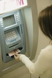 A partir de junio los beneficiarios del IPS que residen en otras provincias cobrarán en el Banco Nación