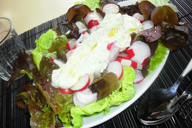 ENSALADAS DE LA HUERTA........(LECHUGAS Y RABANOS).-