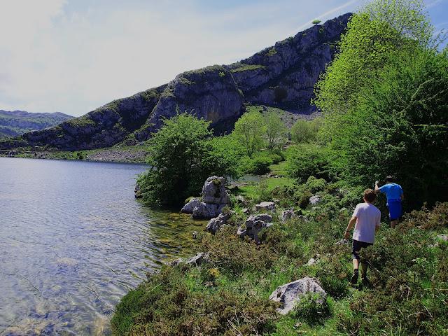 lagos de covadonga y vega el paré