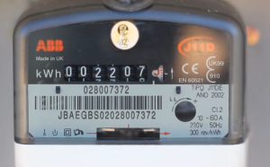 contador analogico Contadores digitales y kits solares para autoconsumo