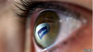 (437)  Cómo  Internet  hace  nuestro  mundo  más  cerrado  y  menos  diverso