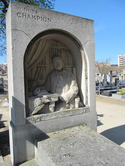 EN EL CEMENTERIO DE MONTPARNASSE