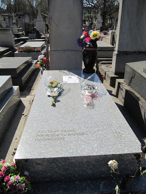 EN EL CEMENTERIO DE MONTPARNASSE