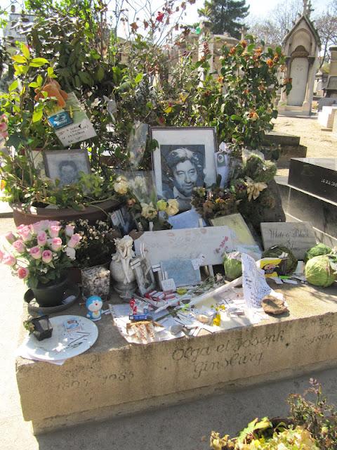 EN EL CEMENTERIO DE MONTPARNASSE