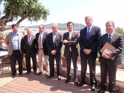 GRAN ACUERDO CONJUNTO DEL SECTOR CORCHERO EUROPEO PARA REALIZAR UNA CAMPAÑA DE COMUNICACIÓN PARA VALORZAR EL TAPÓN DE CORCHO EN EL MERCADO ESPAÑOL