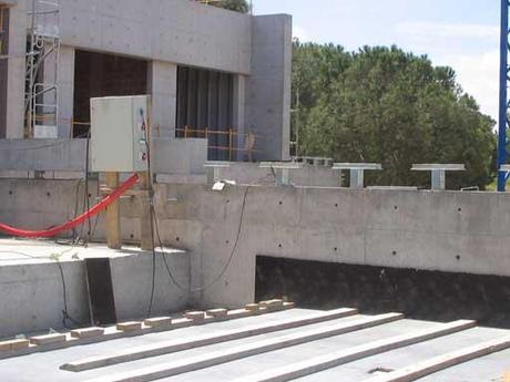 14 Proceso constructivo de una vivienda A-cero ubicada en una exclusiva urbanización madrileña