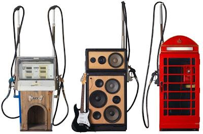 Surtidores de gasolina convertidos en arte