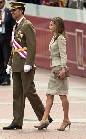 El estilo de Dña. Letizia en el Día de las Fuerzas Armadas 2012