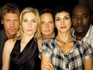 Recomedación: Serie V (2009), política, religión, tecnología y manejo de las masas