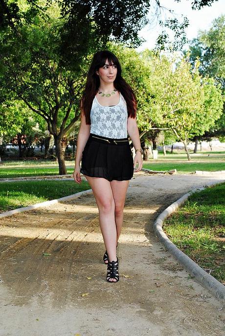 Look of the day: Chiffon Shorts chiffonshorts_lovelystyle6
