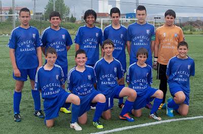 RIBEIRO Y ALERTA TRAVIESAS INFANTIL DESCIENDEN EN EL GRUPO SUR GALLEGO