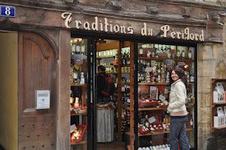 PÉRIGORD NEGRO (I): SARLAT LA CANEDA UN PUEBLO DE CUENTO