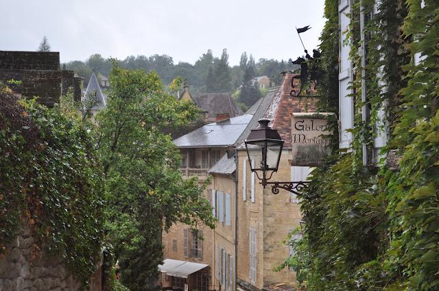 PÉRIGORD NEGRO (I): SARLAT LA CANEDA UN PUEBLO DE CUENTO