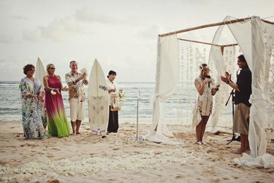 Bodas de hoy... ¡Una boda bohemia en Bali!