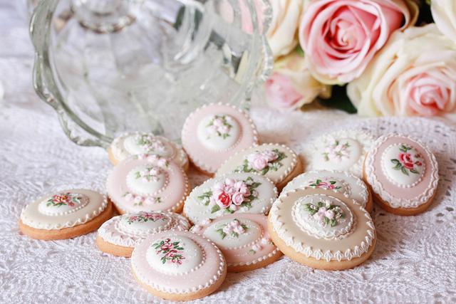Royal icing cookies for Mother's Day