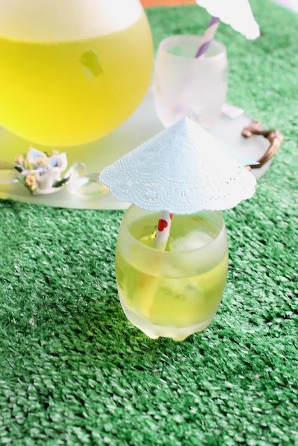 DIY Verano - Summer doily parasol