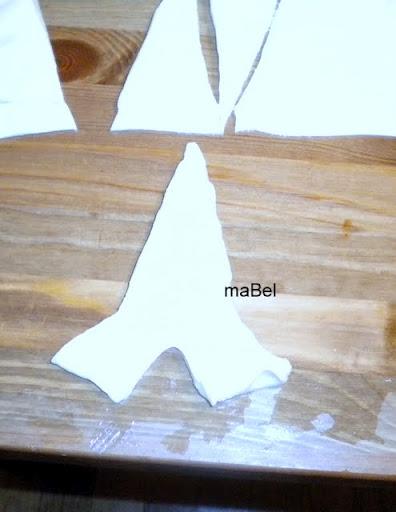 Medialunas de grasa y churrinches fáciles