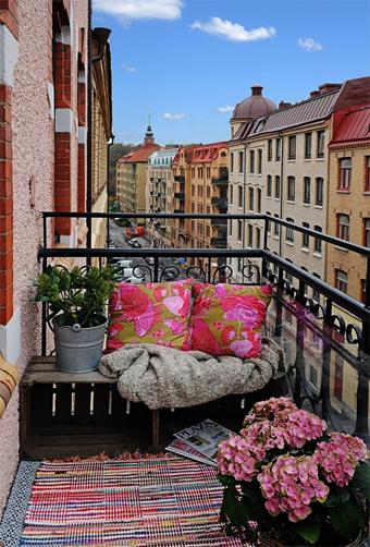 Una terraza encantadora con muy pocos elementos