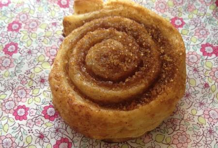 Buen finde Caracolas de hojaldre y canela servilletas papel flores rollitos de canela ikea rollitos de canela hojaldre recetas rápidas hojaldre canela recetas postres rápidos recetas nórdicas recetas muy faciles recetas faciles hojaldre recetas dulces café recetas danesas recetas con hojaldre Receta de caracolas o rollitos de hojaldre y canela postres delikatissen palmeritas hojaldres kanelsnegle fotos hojaldre canela fotos de recetas fotos de postres estilismo fotos postres estilismo fotos comida decoración postres