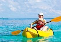 Actividades acuáticas en familia