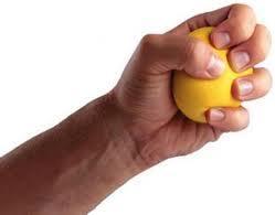 ¿Para qué se recomienda las pelotas de rehabilitación de manos?