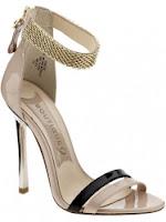 Olivia Palermo, una espléndida mujer de rojo en Milán