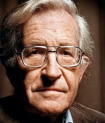 A vueltas con Noam Chomsky y las 10 estrategias.