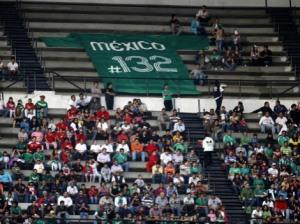 Televisa, acarreados del PRI, “#yosoy132″ y los incidentes en el Estadio Azteca