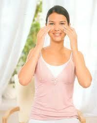 Ejercicios de estiramiento para combatir la tensión en la mandíbula