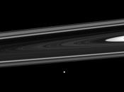 Epimeteo allá anillos