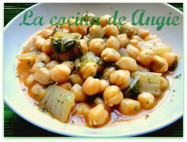 GARBANZOS CON ACELGAS